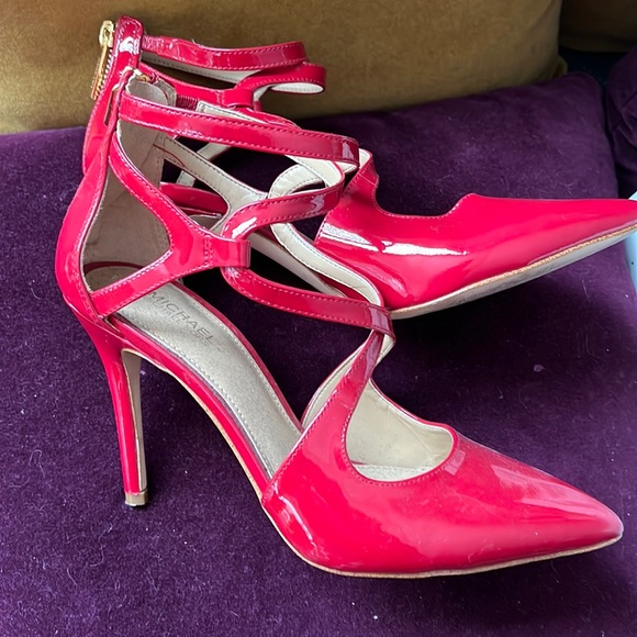 Michael Kors patent leather. - Picture 1 of 5